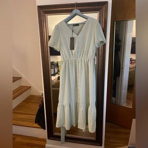 Green dress. Never worn.